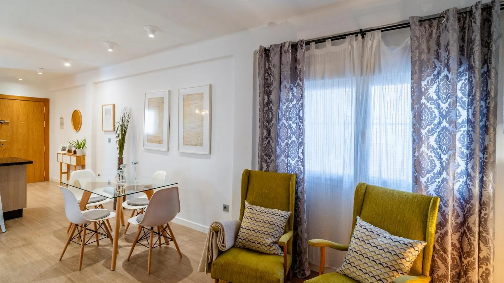Апартаменты New Luxury House In The Center! Nuevo Piso De Lujo En El Centro. Малага
