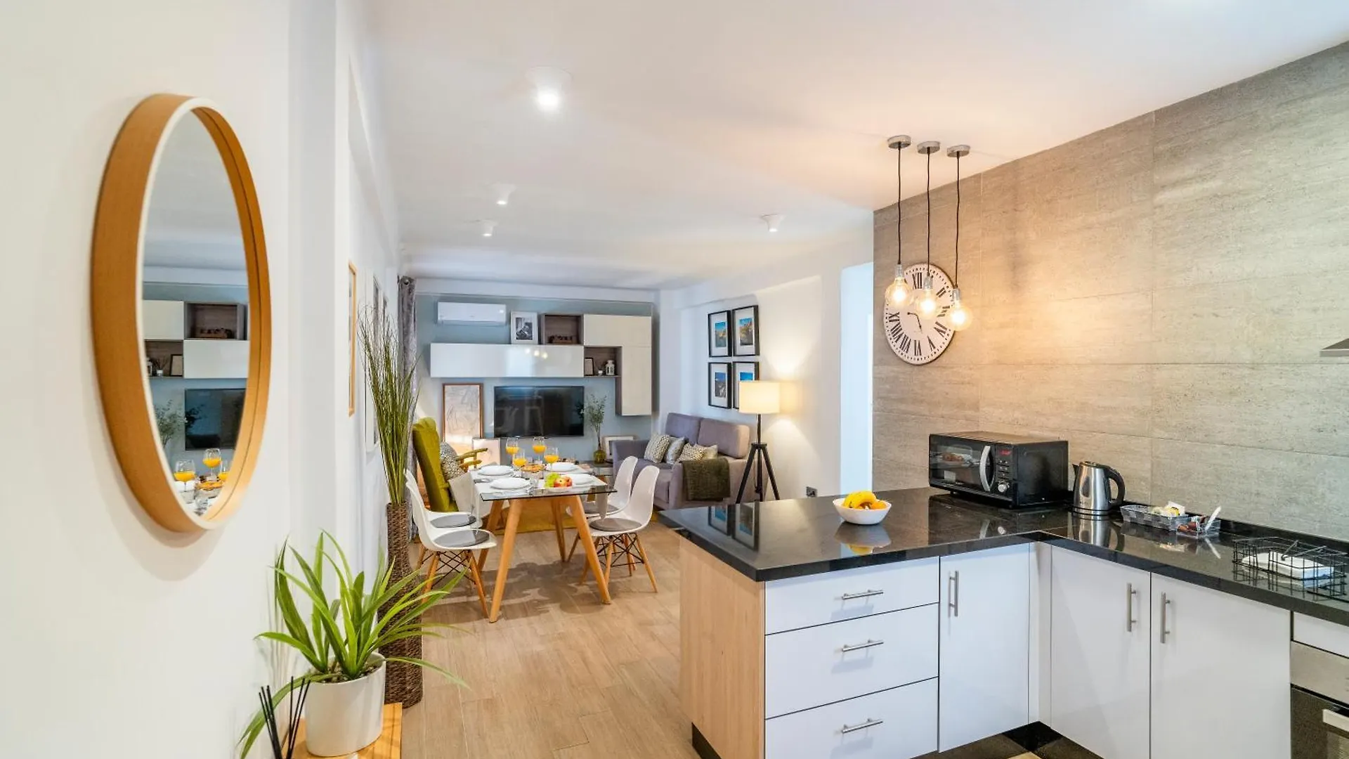 Апартаменты New Luxury House In The Center! Nuevo Piso De Lujo En El Centro. Малага
